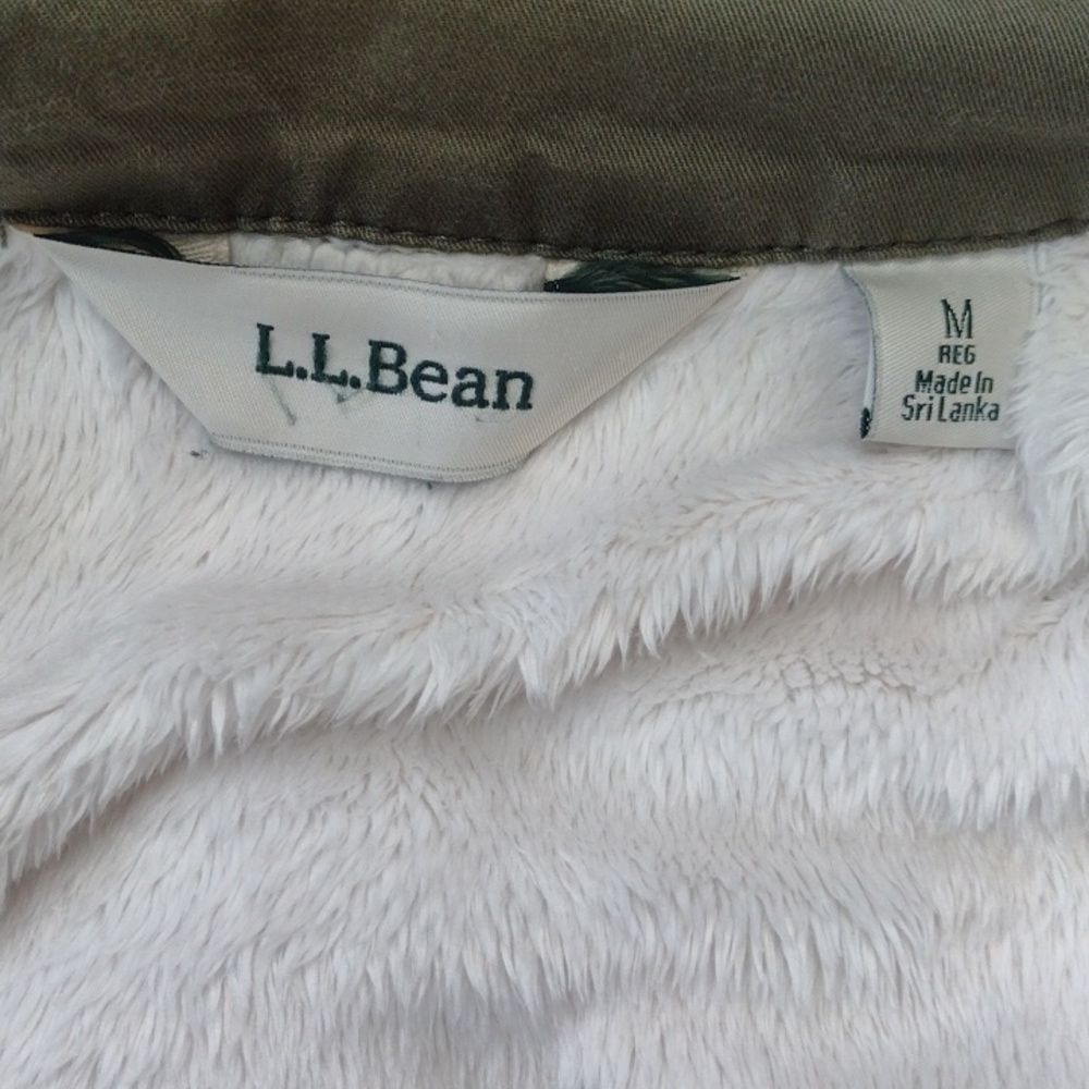 L.L. Bean Olive Green Utility Jacket with Faux Fur Lining Size Medium - Picture 8 of 12